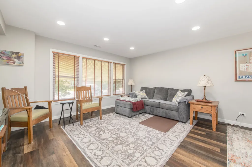 7414 West Devon Avenue Chicago IL 60631