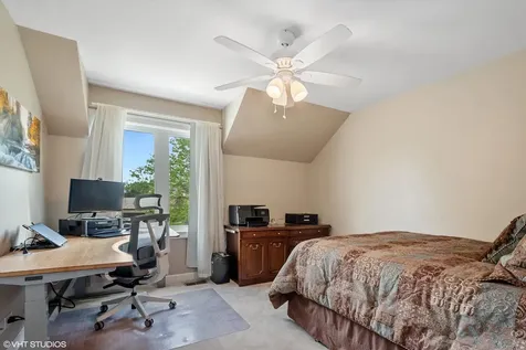 2 North Richmond Court Lake Zurich IL 60047