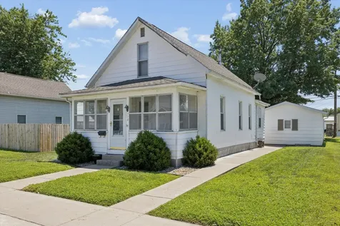 714 19TH Avenue Fulton IL 61252