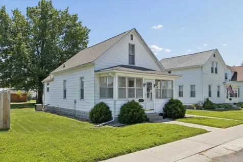 714 19TH Avenue Fulton IL 61252