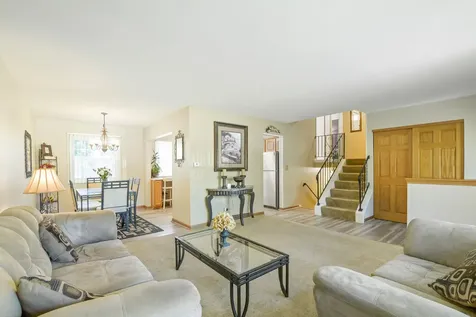7820 Pebblebrook Circle Hanover Park IL 60133