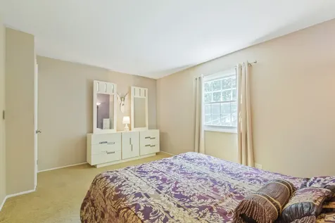 7820 Pebblebrook Circle Hanover Park IL 60133