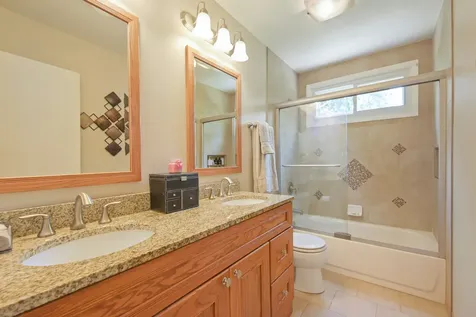 7820 Pebblebrook Circle Hanover Park IL 60133