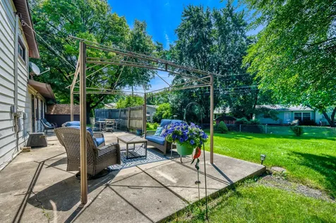 7820 Pebblebrook Circle Hanover Park IL 60133