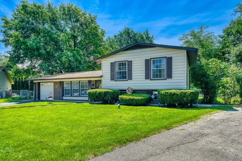 7820 Pebblebrook Circle Hanover Park IL 60133