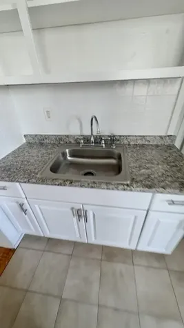 2531 North Tripp Avenue Chicago IL 60639
