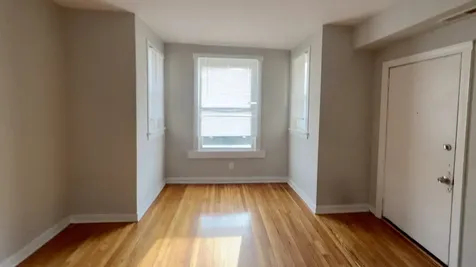 2531 North Tripp Avenue Chicago IL 60639