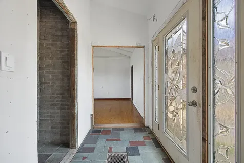 3301 Ireland Grove Road Bloomington IL 61704