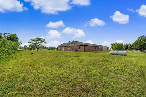 3301 Ireland Grove Road Bloomington IL 61704