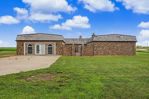3301 Ireland Grove Road Bloomington IL 61704