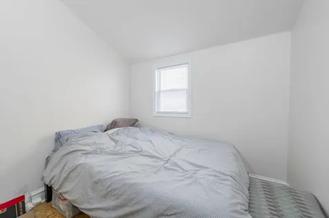 1252 West Elmdale Avenue Chicago IL 60660