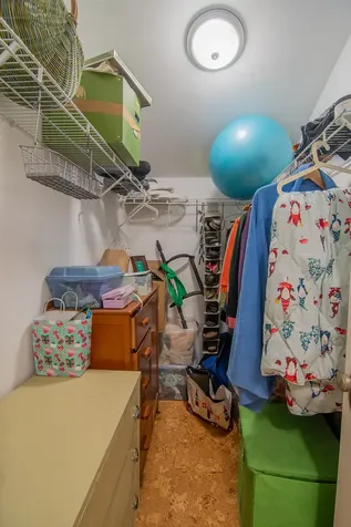 1252 West Elmdale Avenue Chicago IL 60660