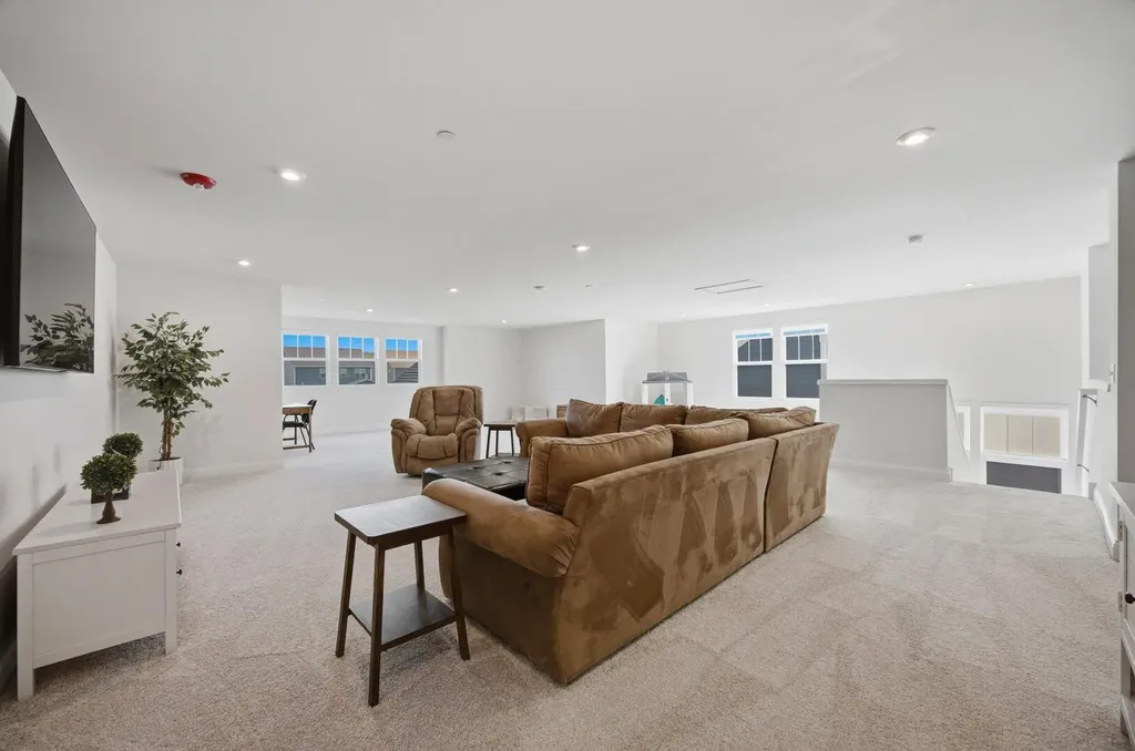 1249 South Josiah Road Naperville IL 60563