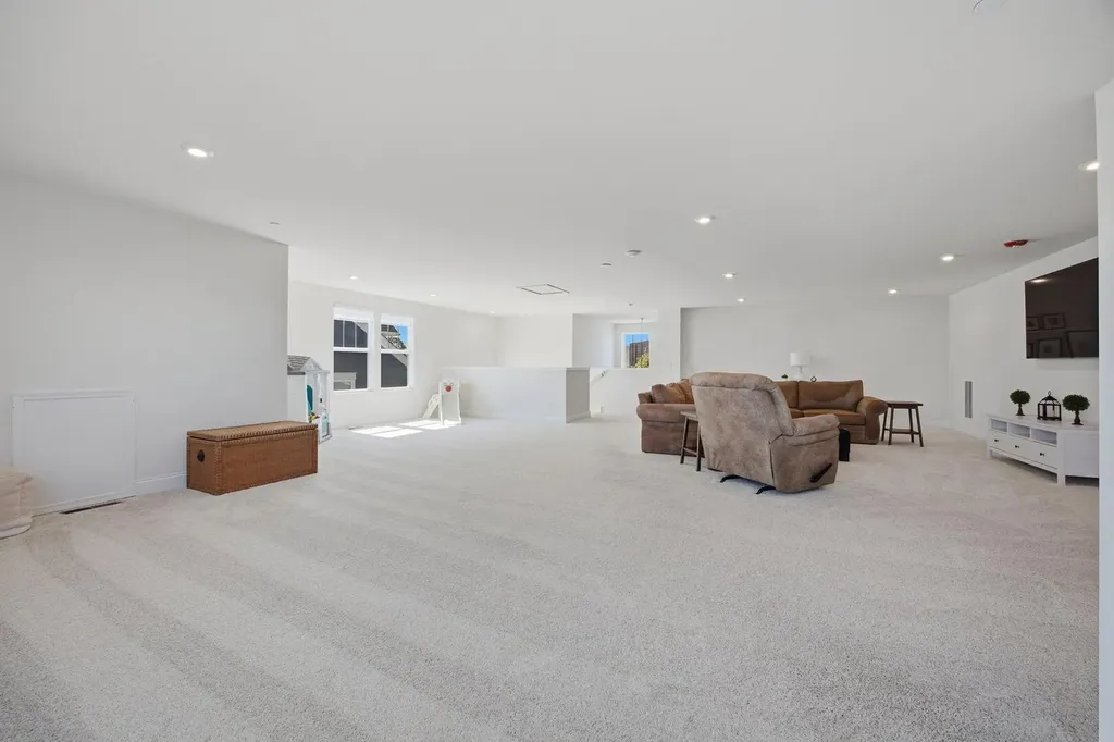 1249 South Josiah Road Naperville IL 60563