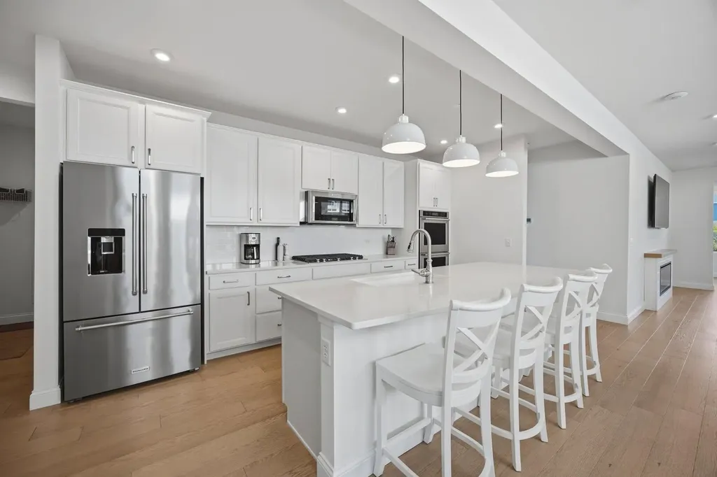 1249 South Josiah Road Naperville IL 60563