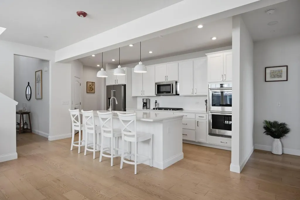 1249 South Josiah Road Naperville IL 60563