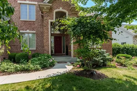 1695 Divine Drive Rockford IL 61107