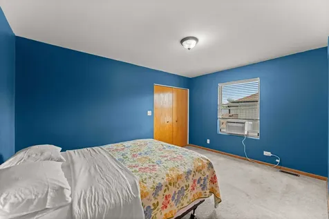 5441 Christopher Drive Oak Forest IL 60452