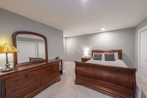 314 East Woodland Road Lake Bluff IL 60044
