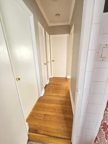 7526 North Ridge Boulevard Chicago IL 60645