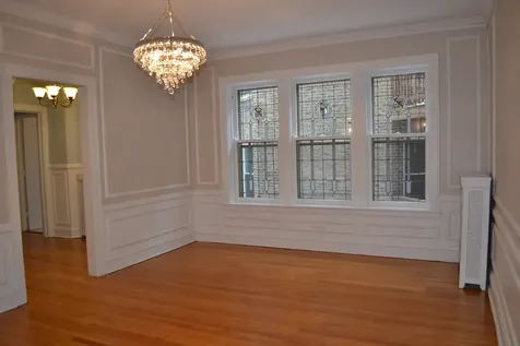 1055 West North Shore Avenue Chicago IL 60626