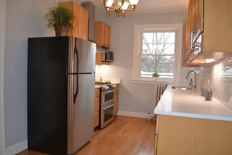 1055 West North Shore Avenue Chicago IL 60626
