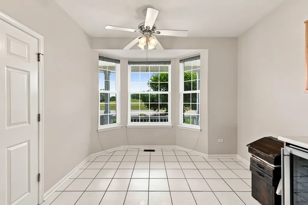 12352 Cold Springs Drive Huntley IL 60142