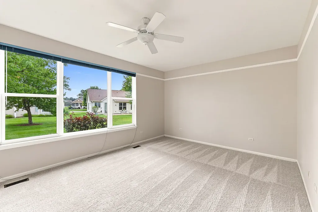 12352 Cold Springs Drive Huntley IL 60142