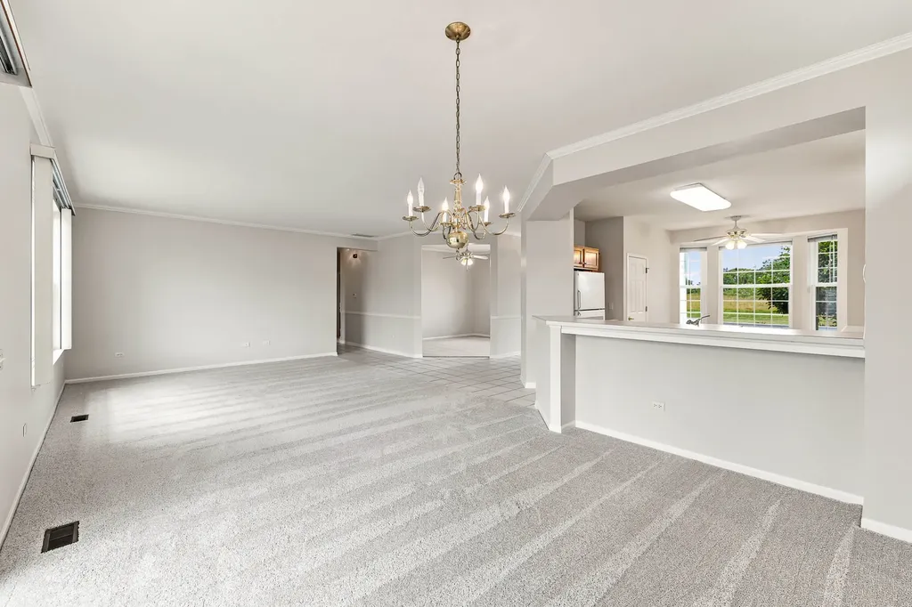 12352 Cold Springs Drive Huntley IL 60142