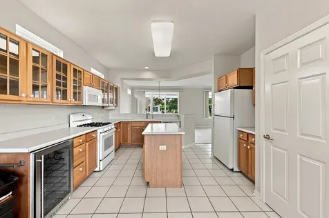 12352 Cold Springs Drive Huntley IL 60142
