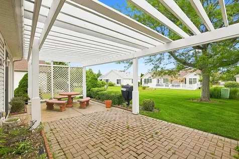 12352 Cold Springs Drive Huntley IL 60142