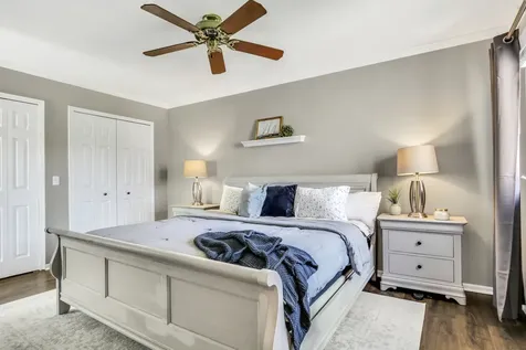 826 Shakespeare Drive Grayslake IL 60030