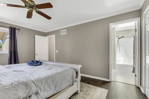 826 Shakespeare Drive Grayslake IL 60030