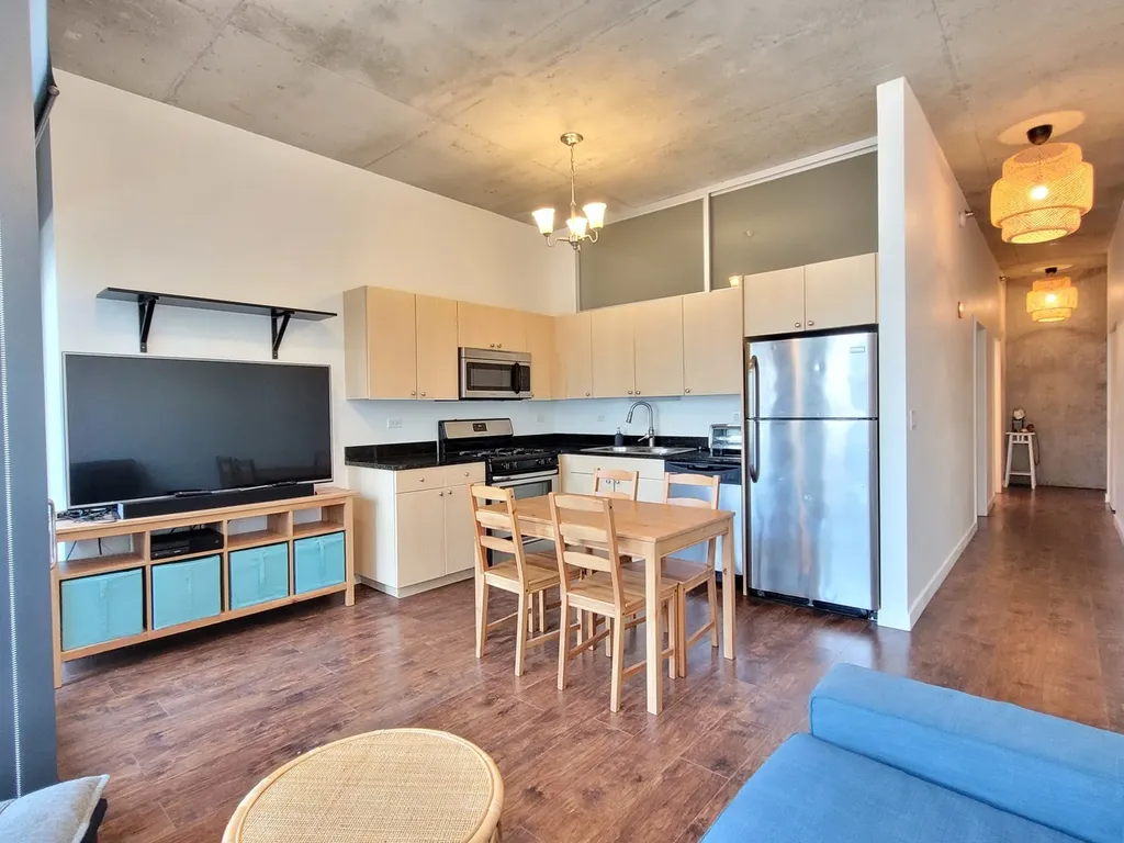 235 West Van Buren Street Chicago IL 60607