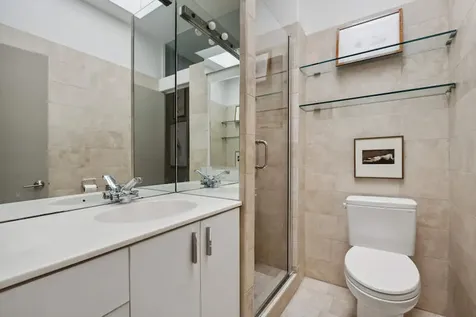 509 West Grant Place Chicago IL 60614