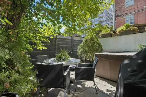 509 West Grant Place Chicago IL 60614