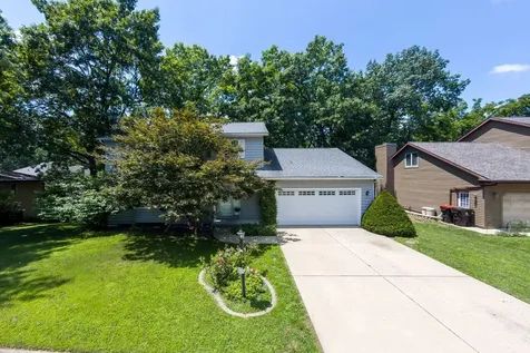 6211 N Teal Wood Circle Peoria IL 61615