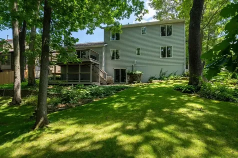6211 N Teal Wood Circle Peoria IL 61615