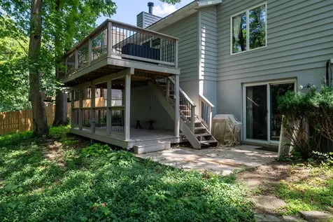 6211 N Teal Wood Circle Peoria IL 61615
