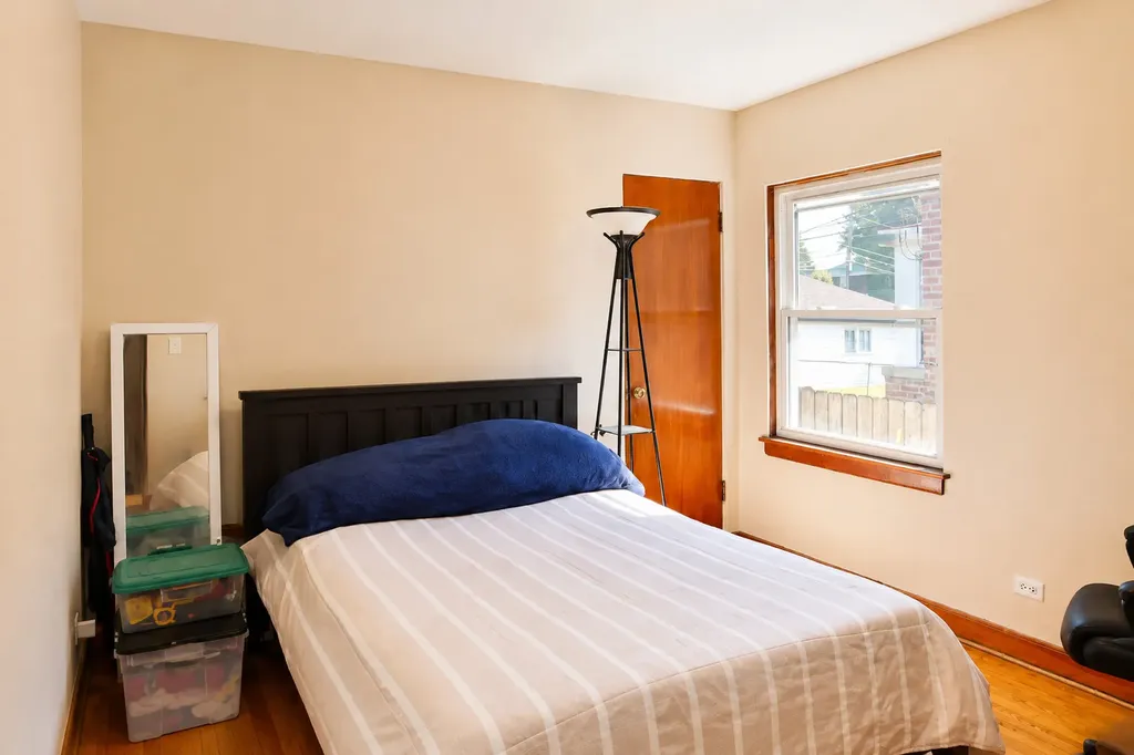 4158 West 59th Street Chicago IL 60629