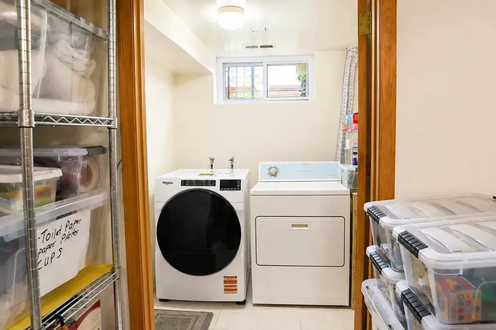 4158 West 59th Street Chicago IL 60629