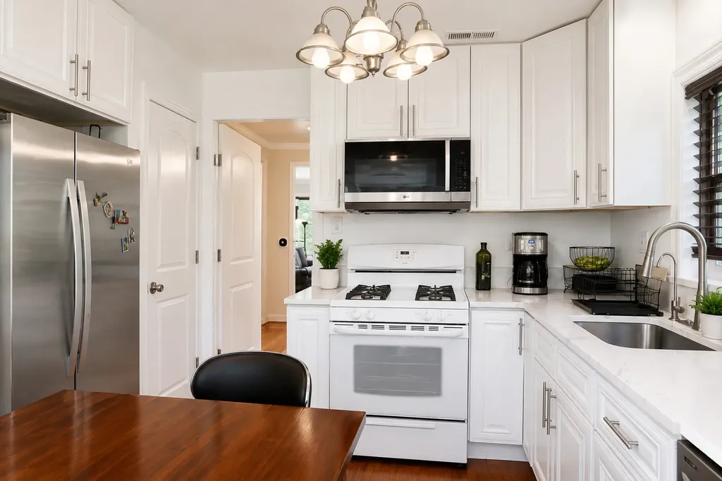 4158 West 59th Street Chicago IL 60629