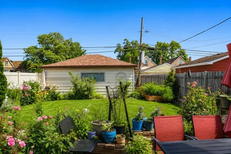 4158 West 59th Street Chicago IL 60629