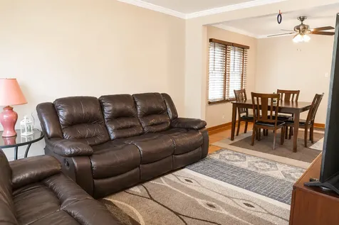 4158 West 59th Street Chicago IL 60629