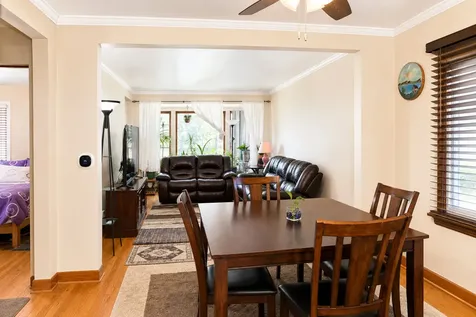 4158 West 59th Street Chicago IL 60629