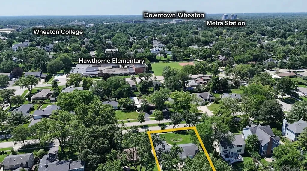 325 East Hawthorne Boulevard Wheaton IL 60187
