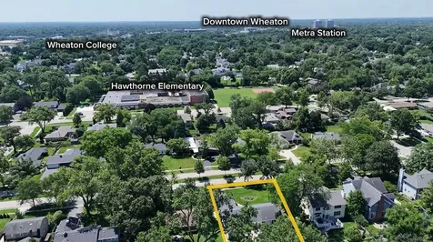 325 East Hawthorne Boulevard Wheaton IL 60187