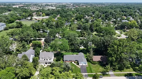 325 East Hawthorne Boulevard Wheaton IL 60187