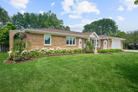 5N506 Santa Fe Trail Bloomingdale IL 60108