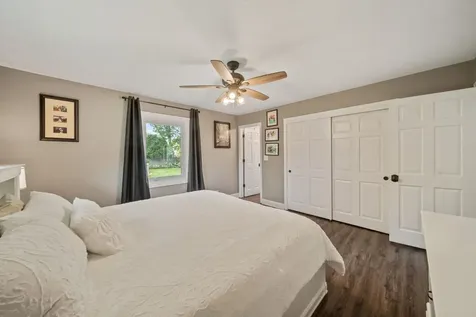 5N506 Santa Fe Trail Bloomingdale IL 60108